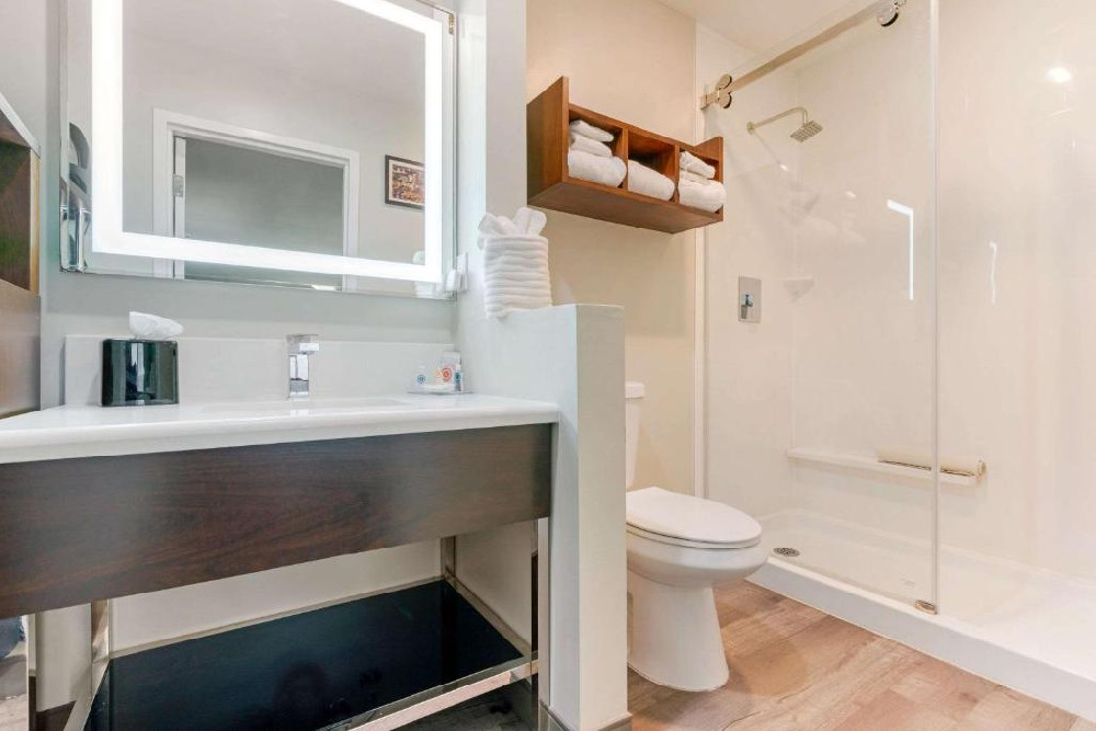 Non-Smoking 2 Queen Bedroom